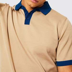 เสื้อยืดกีฬาผู้ชายพร้อมกางเกงขาสั้น ชุดเซ็ตคุณภาพสูง ราคาขายส่ง ล่าสุด ใหม่ล่าสุด - Product Image 4