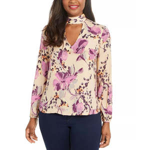 Haut en mousseline de soie beige tricoté pour femme Thalia Sodi, imprimé, col montant, découpes, broderies, style décontracté pour le printemps/été, tailles XS à XL - Product Image 1