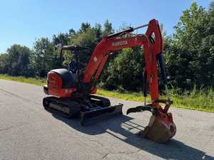 Miniexcavadora Kubota KX040-4, Excavadora Compacta de 1 Tonelada, Excavadora Pequeña para Construcción Agrícola - Product Image 3