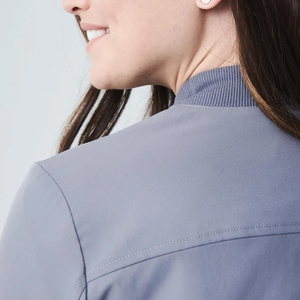 Vestes d'infirmière personnalisées à manches longues en tricot 100% coton respirant et confortable pour uniformes médicaux et blouses d'hôpital - Product Image 5