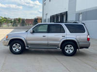 Vente en gros de voitures d'occasion bon marché 2001 pour 4Runner Limited Turbo AWD 4 portes SUV, conduite à gauche, climatisation automatique, sièges en cuir, éclairage