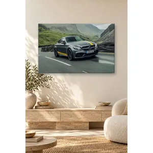 เฟดา เกรย์ เมอร์เซเดส-เอเอ็มจี คูเป้บนถนนกรีน วัลเล่ย์ ภาพพิมพ์บนผ้าใบ - Product Image 4