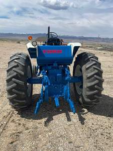 Tracteur agricole Ford 8000 d'occasion, 4x4, diesel, en promotion |   Tracteur agricole fiable à vendre, livraison rapide depuis l'Autriche. - Product Image 2