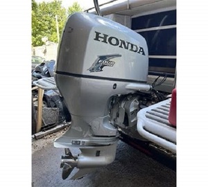 Motor Marino HONDA 225 de 4 Tiempos y 6 Cilindros Diésel, Año 2011, Nuevo - Product Image 1