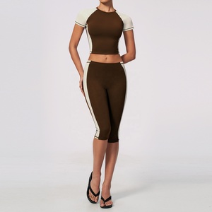 Brown Contrast Stripe Crop Top High Waist Capri Leggings 2 Piece Yoga Set Seamless Four-Way Stretch Activewear - Product Image 1