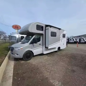Caravana de lujo de 16 pies para viajes todoterreno con ducha, inodoro, cocina, TV y aire acondicionado para viajes al aire libre. - Product Image 2