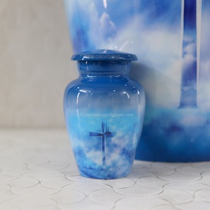 Urna de cenizas de latón y metal tallada personalizada, cruz hecha a mano, imagen grabada, Memorial de cremación directo del fabricante para funerales - Product Image 3