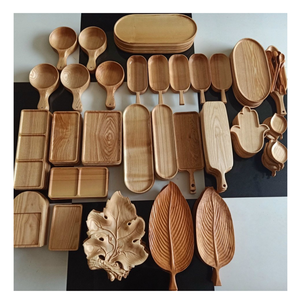 Plateau élégant en bois du Vietnam, finition en bois naturel, formes uniques pour un service alimentaire lisse et élégant dans les cafés ou les restaurants - Product Image 6