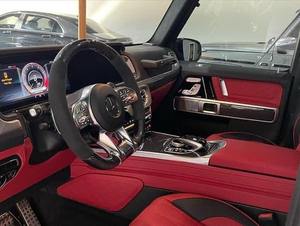 Potente SUV de Lujo 4x4 con Motor V8 Biturbo Premium, Conducción Automática Suave, Características de Seguridad Modernas, Bien Mantenido, Suministrado por Japón - Product Image 2