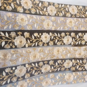 อุปกรณ์ผ้าปักลายดอกไม้ผ้าลูกไม้สำหรับตกแต่งชุดเดรส - Product Image 1