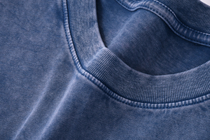 Venta al por mayor 100% algodón transpirable manga corta Camiseta cuello redondo de los hombres de peso pesado 320gsm logotipo personalizado patrón sólido - Product Image 3