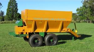 Épandeur Tuffass 5500 avec moteur, composant principal à vendre - Product Image 3