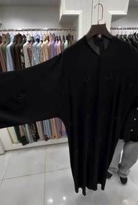 Vêtements musulmans traditionnels islamiques élégants et modestes pour femmes Belle tenue de fête Abaya Style Dubaï-Accessoire inclus - Product Image 3