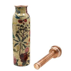 Versatile Copper Water <b>Bottles</b> for Outdoor Use & Designed to Maintain Water Purity While Providing Eco-friendly Hydration Option - Product Image 3