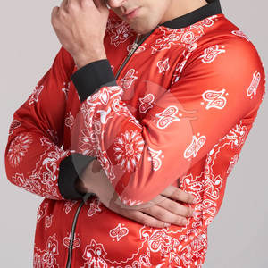 Ensemble de survêtement personnalisé pour homme, 100 % coton respirant, nouveau design, style streetwear, motif uni par sublimation, idéal pour l'hiver et les activités sportives en gros. - Product Image 6