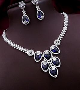 Conjunto de collar de diamantes de circón de diseñador con pendientes, conjunto de collar con acabado dorado para boda, boda de diamantes de circón CZ para mujer - Product Image 4