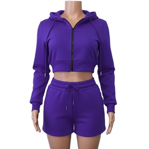 Conjunto de Dos Piezas para Mujer, Sudadera Corta y Pantalones Cortos, Tela Suave y Elástica, Ropa Informal para Estar en Casa, Atuendo Cómodo para el Verano, Ropa de Estilo Urbano - Product Image 1