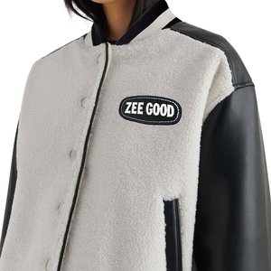 Chaqueta acolchada de lana de alta calidad OEM para hombre, capucha de béisbol de estilo urbano, lona para exteriores de invierno, 100% algodón, opciones personalizadas en la parte delantera - Product Image 3