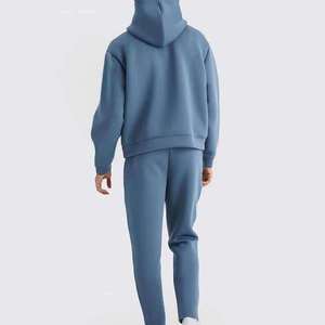 Nouvelle conception Survêtement de sport décontracté pour homme avec capuche à cordon, imprimé uni, pour l'hiver, jogging et fitness - Product Image 3