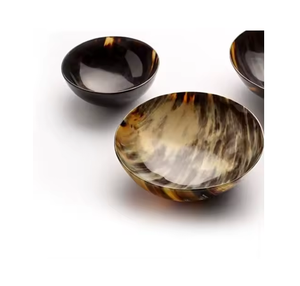 Cuenco de cuerno de búfalo de la mejor calidad para utensilios de cocina Cuenco de cuerno profundo hecho a mano con color natural a la venta Cuenco de cuerno de Navidad genuino - Product Image 1