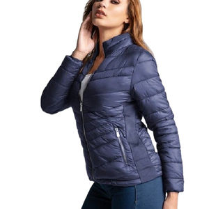 Chaqueta Acolchada de Punto para Mujer, Invierno, con Capucha, Personalizable, Transpirable, Impermeable, Reversible, de Nailon, Moda para Exteriores - Product Image 2