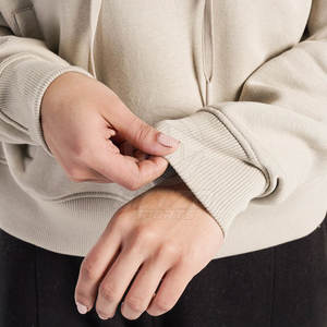 Dernier modèle de sweats à capuche de haute qualité et taille personnalisée pour femmes sweats à capuche respirants pour femmes fabriqués au Pakistan - Product Image 5