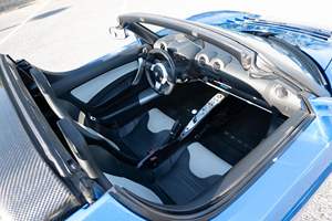 Tesla Roadster 2008, moteur électrique unique, propulsion arrière, automatique, cabriolet électrique - Product Image 5