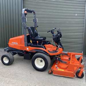 Cortadora de césped Kubota F3890 con asiento delantero en venta - Product Image 1