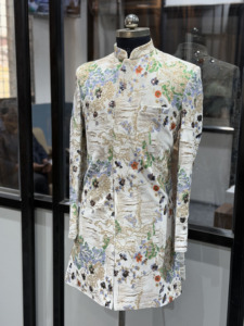 Traje de novio indio occidental de primera calidad con bordado floral blanco de diseñador para hombre, traje de novio con trabajo de Resham multicolor, traje de príncipe. - Product Image 5