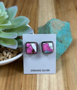 Boucles d'oreilles carrées en argent sterling, bijoux faits à la main, boucles d'oreilles minimalistes modernes, cadeau artistique pour elle - Product Image 4