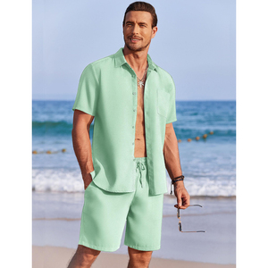 Vente en gros de nouveaux ensembles de shorts d'été décontractés pour hommes ensemble de survêtement uni à manches courtes avec short et t-shirt vêtements de marque pour hommes ensemble 2 pièces - Product Image 2