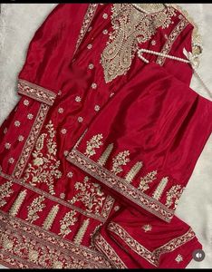 Traje Salwar Kameez paquistaní Súper elegante para ropa informal y formal disponible a precios al por mayor de La India - Product Image 5