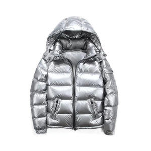 Vestes matelassées brodées imperméables écologiques de haute qualité les plus vendues pour unisexe, faciles à porter, toutes tailles et couleurs, faible MOQ - Product Image 1