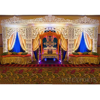 Grand DJ & Mehndi Décoration de Scène de Nuit Mariage de Style Arabe Décor de Scène de Nuit Mehndi Mariage Marocain Sangeet Scène de Nuit