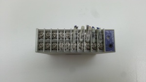 2112) [USADO] Yamatake DMC10S2TR0200 - Product Image 2