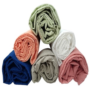 Le tissu Seersucker en coton coloré est populaire pour les vêtements pour enfants L'alternative respirante au tissu offre un confort - Product Image 5