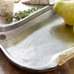 ชุดเครื่องครัวอะลูมิเนียมตกแต่งบ้านสไตล์โมเดิร์นหรูหรา พร้อมด้ามจับหวายธรรมชาติและอุปกรณ์เสริมสำหรับห้องครัว ด้วยการเคลือบสีเงินอบอุ่น - Product Image 5