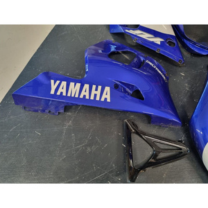 Kit Carene Moto Yamaha R6 1999-2002 in Plastica ABS Blu Nuove con Fori di Montaggio Pre-forati - Product Image 5