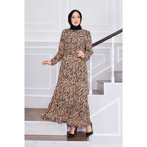 Vestido de visón modesto con hiyab de crepé con diseño de vidrio roto femenino y elegante - Product Image 2