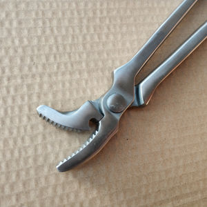 Nouveauté Heavy Duty Farrier Hoof Clincher Premium Steel Horse Hoof Care Tool Professional Blacksmith Veterinary Instrument - Product Image 5