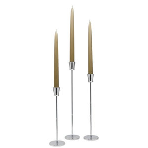 Ensemble de 2 bougeoirs coniques en laiton au design unique, bougeoirs en métal pour table et décoration intérieure, bougeoir en vente - Product Image 2