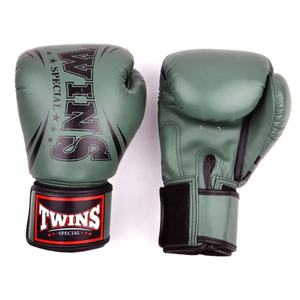 Guantes de Boxeo con Correa de Gancho y Bucle para la Muñeca, Acolchado Multicapa, Forma Curva para la Mano, Forro Transpirable, Equipo de Entrenamiento para Gimnasio - Product Image 3