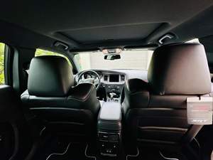 Charger SRT Hellcat Widebody Jailbreak 2023 ~5,100 Millas, Motor Hemi V8 Supercargado de 717 HP, Color Gris Destroyer - Product Image 5