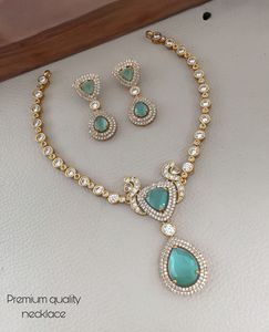 Conjunto de collar con acabado mate CZ perfecto para ropa de fiesta collar mínimo con pendientes último diseño hermoso con acabado Premium - Product Image 1