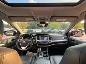 โตโยต้า ไฮแลนเดอร์ XLE ปี 2017 - Product Image 5