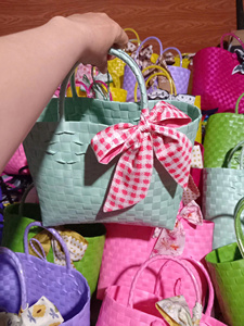 Produit chaud 2025 à la mode en plastique mode sac tissé à la main pour les femmes léger Durable parfait pour toutes les Occasions Blue Lotus Cherish - Product Image 6