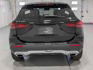 Mercedes-Benz GLA 250 AWD 4MATIC 2026, Sólido, Precio Justo - Product Image 4