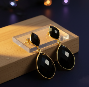 Boucles d'oreilles pendantes en onyx noir, 4,5 pouces, 20 grammes, coupe fantaisie |   Bijoux en argent sterling 925 plaqué or 18 carats avec pierres précieuses - Product Image 1