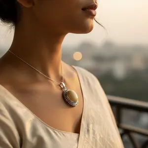 จี้รูปไข่ชุบเงิน 925 ประดับพลอยโกเมน  แบบปรับแต่งได้ สไตล์ศาสนา สำหรับผู้หญิง  พร้อมด้วยหัวใจเพชรออนิกซ์ - Product Image 2