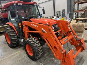 Used for M5660SUHD 110HP 4WD Diesel Farm Tractor with Cab-London Origin - Product Image 6